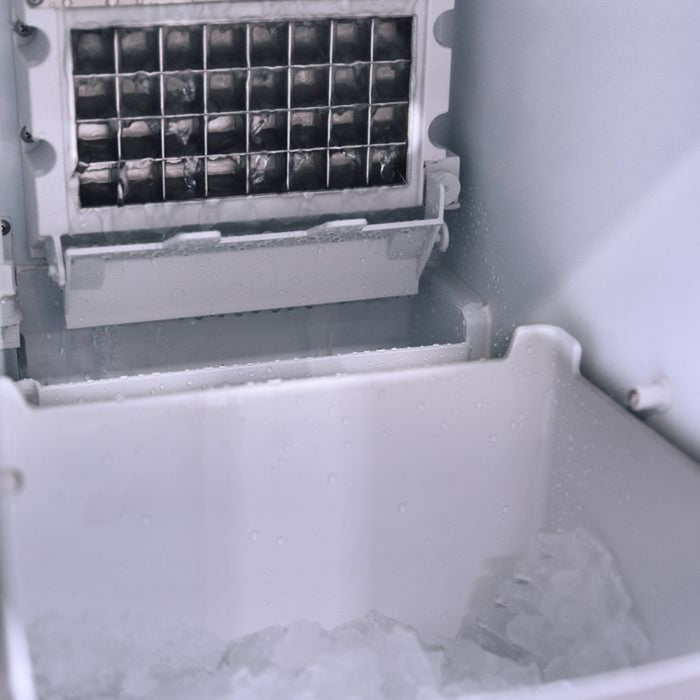 Summerset Deluxe Outdoor Rated 25 lbs. Ice Maker 15"